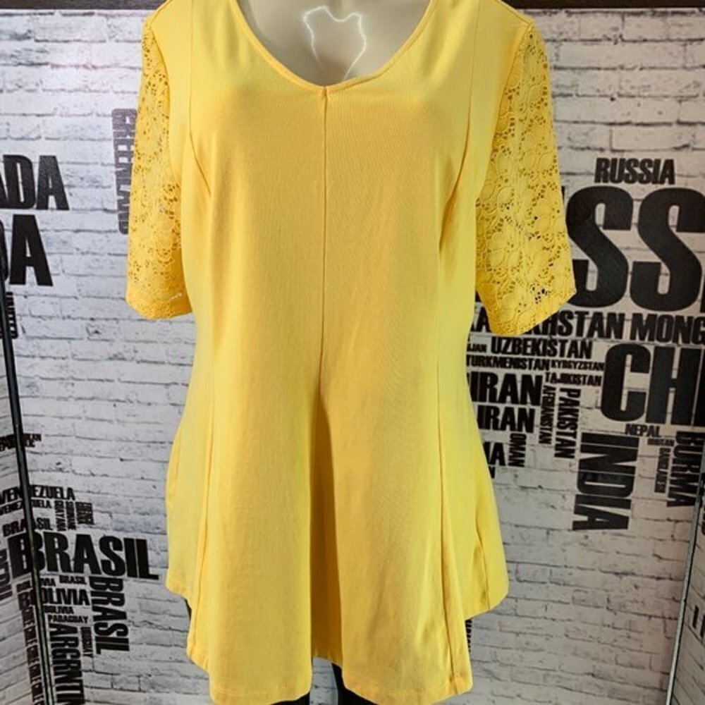Denim & Co.Yellow V-Neck Short Lace Sleeve Top